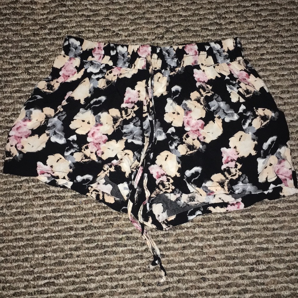 Florar Shorts 🌸